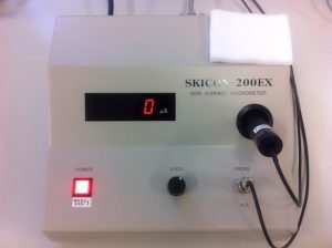 化粧品・ヘルスケア用品の皮膚試験の測定機器(皮膚の水分伝導度から保湿機能を数値化)